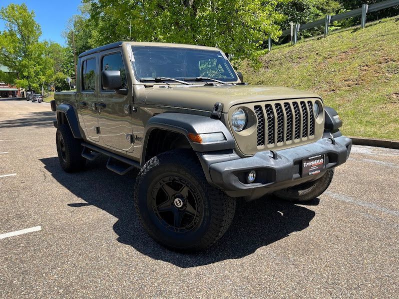 Used 2020 Jeep Gladiator Sport w/ Quick Order Package 24S AWD/4WD image 6