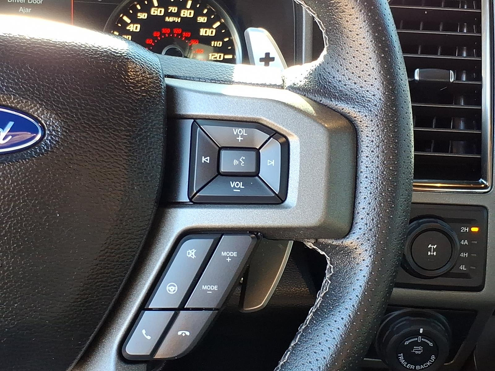 Used 2018 Ford F150 Raptor w/ Equipment Group 802A Luxury AWD/4WD image 19
