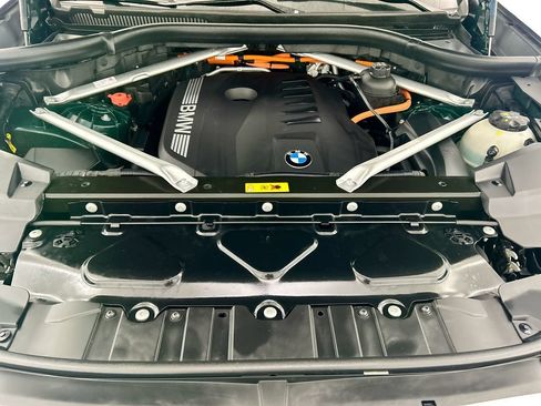 Certified 2024 BMW X5 xDrive50e w/ Premium Package AWD/4WD image 28