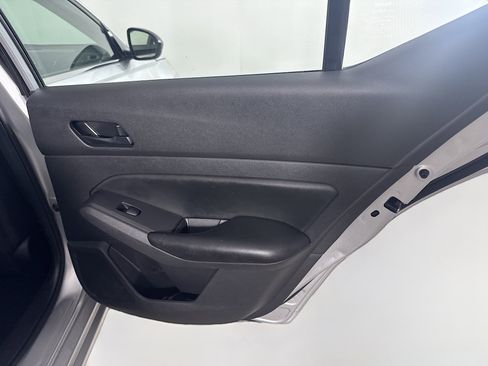 Used 2024 Nissan Altima 2.5 S image 28