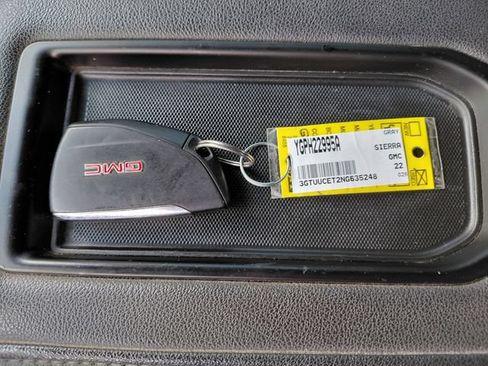 Used 2022 GMC Sierra 1500 Elevation w/ Preferred Package AWD/4WD image 27