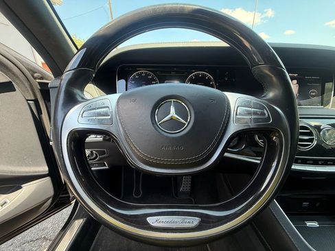 Used 2017 Mercedes-Benz S 550 4MATIC Sedan image 21
