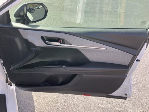 Used 2026 Toyota Camry LE w/ Convenience Package image 29