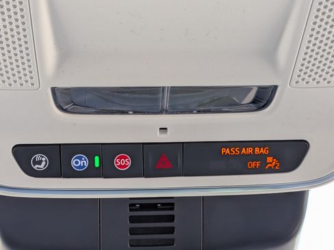 New 2026 GMC Acadia Denali w/ Super Cruise Package FWD image 32