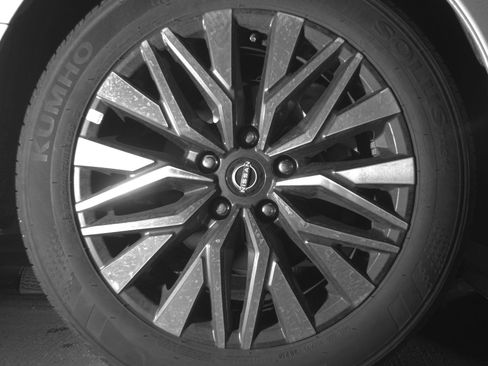 Used 2025 Nissan Altima 2.5 SV image 15