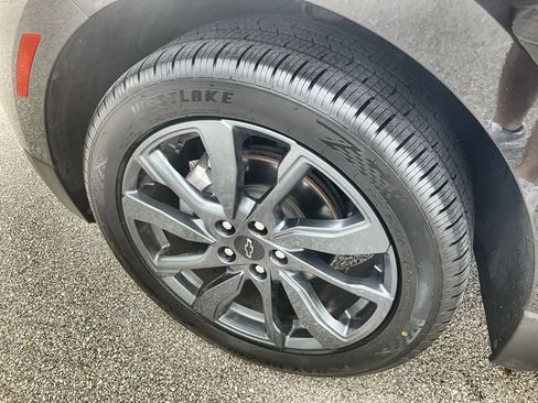 Used 2022 Chevrolet Equinox RS w/ LPO, Floor Liner Package AWD/4WD image 18