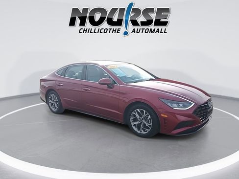 Used 2023 Hyundai Sonata SEL w/ Convenience Package image 2