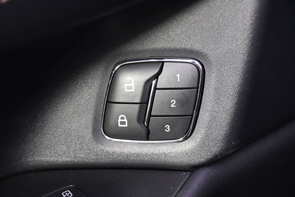 Used 2020 Ford Expedition Platinum AWD/4WD image 25
