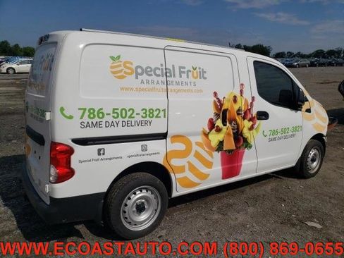 Used 2021 Nissan NV200 S image 2