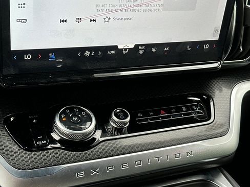 New 2026 Ford Expedition Max Platinum w/ Stealth Appearance Package AWD/4WD image 22