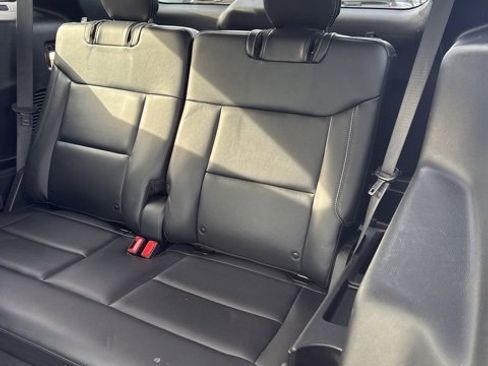 Used 2022 Ford Explorer Limited w/ Equipment Group 301A image 12