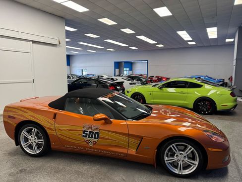 Used 2007 Chevrolet Corvette Convertible w/ Preferred Equipment Group RWD image 9