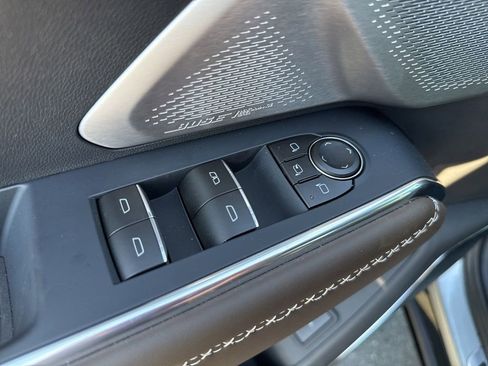 New 2026 GMC Acadia Denali Ultimate w/ LPO, Floor Liner Package AWD/4WD image 23