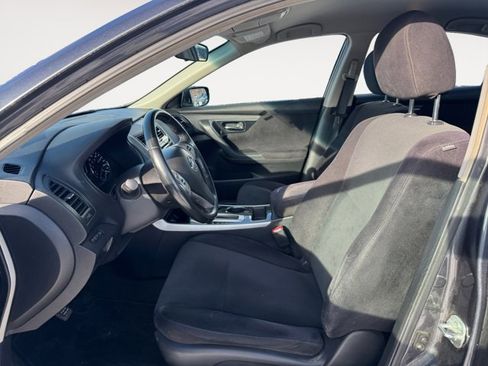 Used 2013 Nissan Altima 2.5 SV image 11