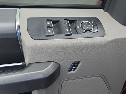 Used 2017 Ford F150 XLT w/ Equipment Group 302A Luxury image 17