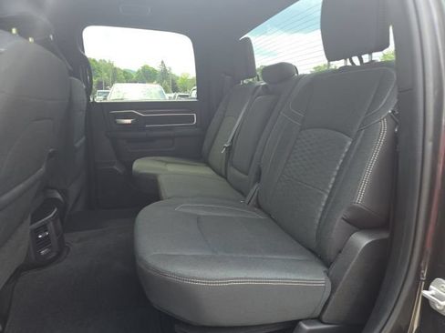 Certified 2025 RAM 2500 Big Horn AWD/4WD image 29