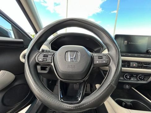 Used 2024 Honda HR-V LX image 12