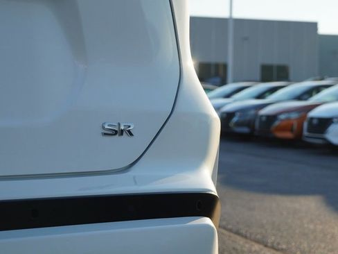 Used 2024 Nissan Kicks SR w/ SR Premium Package image 43