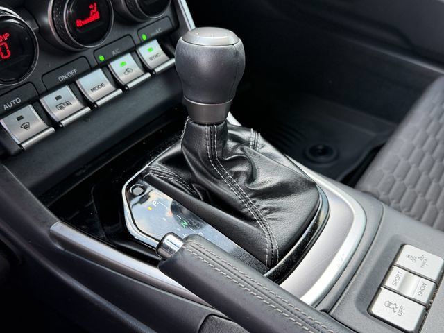 Used 2024 Toyota GR86 RWD image 17