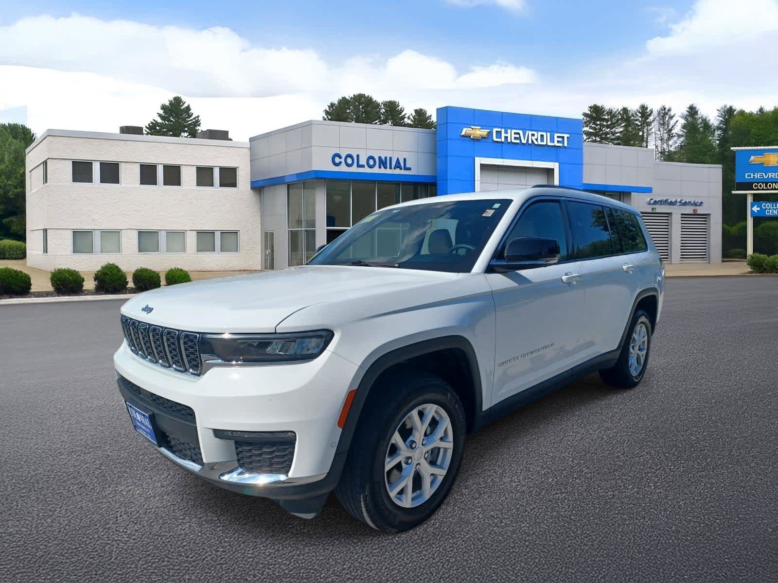 Used 2023 Jeep Grand Cherokee L Limited w/ Luxury Tech Group II AWD/4WD image 1