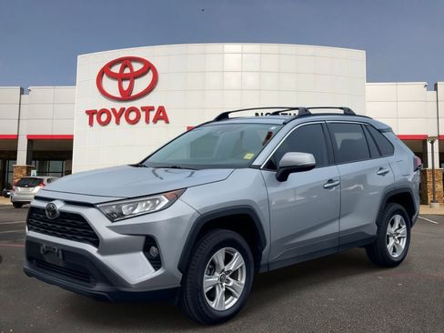 Certified 2021 Toyota RAV4 XLE image 1