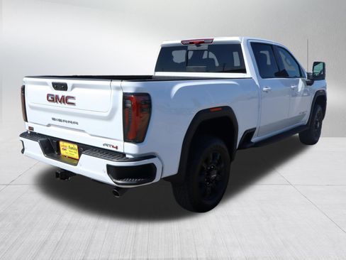 New 2026 GMC Sierra 2500 AT4 w/ AT4 Premium Plus Package AWD/4WD image 7