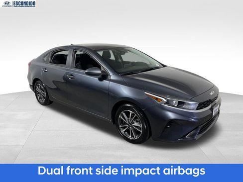Used 2023 Kia Forte LXS FWD image 7