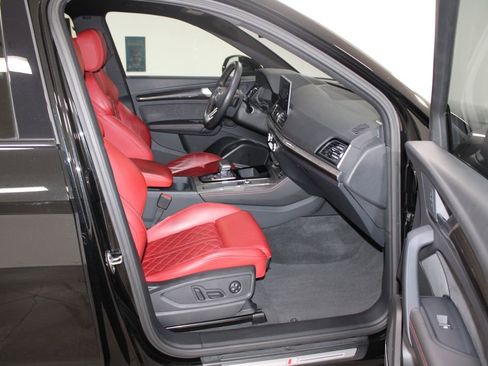 Used 2023 Audi SQ5 Premium Plus image 27