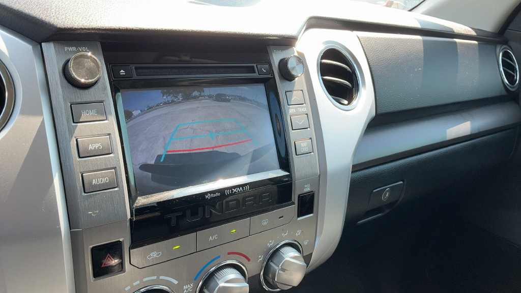 Used 2018 Toyota Tundra SR5 w/ SR5 Upgrade Package AWD/4WD image 12
