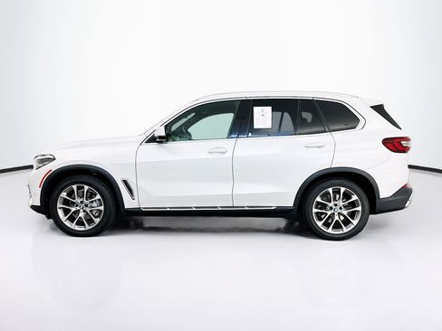 Used 2022 BMW X5 xDrive40i AWD/4WD image 4