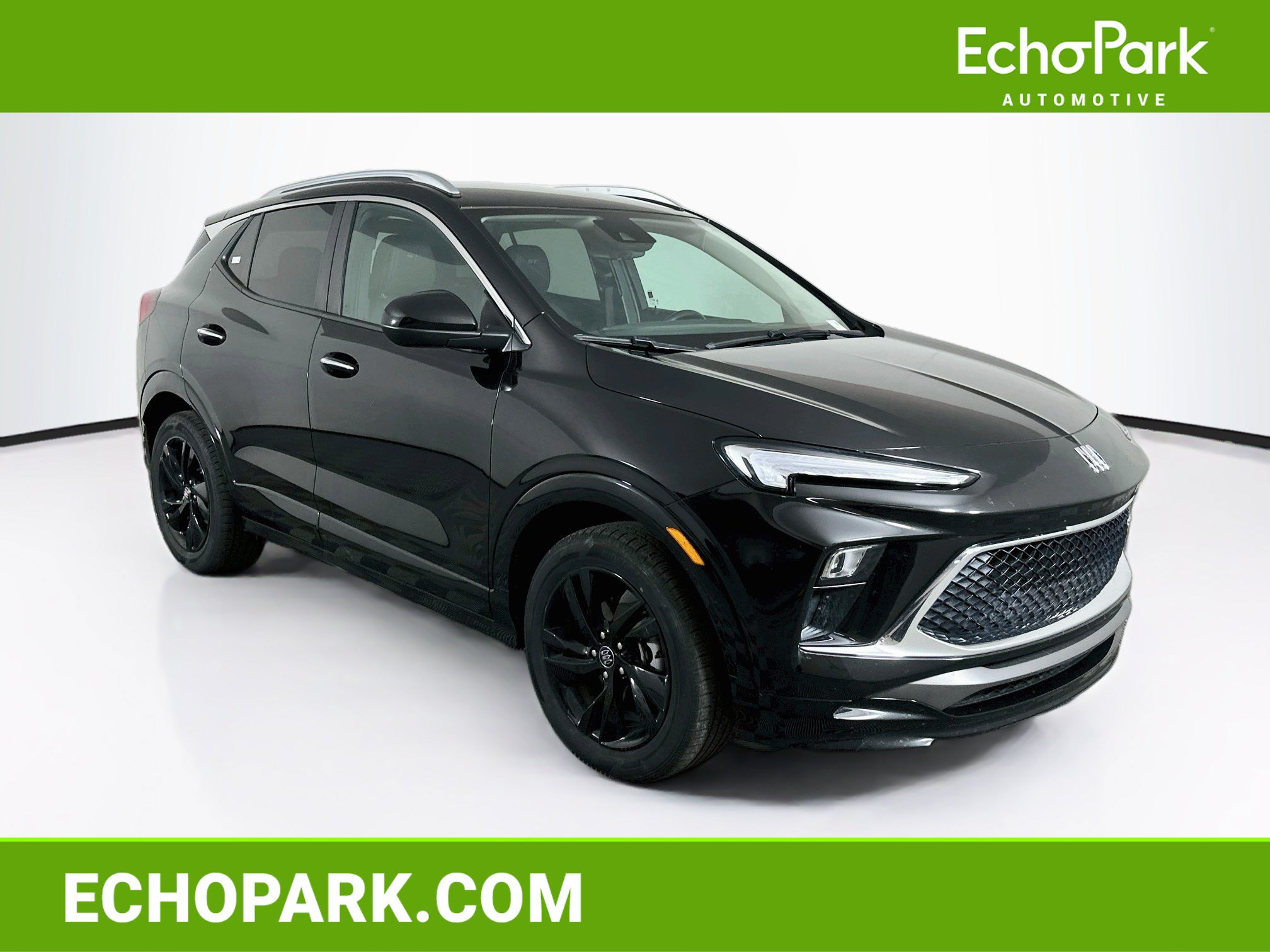 Used 2024 Buick Encore GX Sport Touring FWD image 1