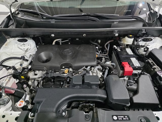 Used 2025 Toyota RAV4 XLE AWD/4WD image 26