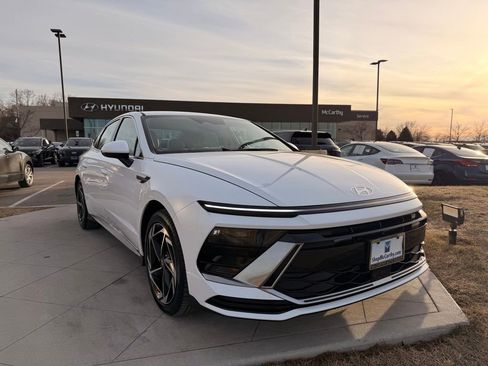 Used 2026 Hyundai Sonata SEL image 6