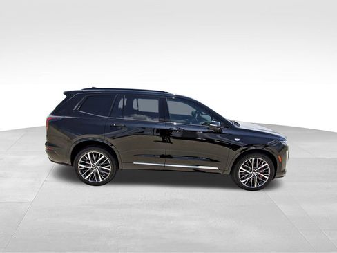 New 2025 Cadillac XT6 Sport w/ Technology Package image 5