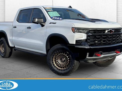 Used 2024 Chevrolet Silverado 1500 ZR2 w/ Technology Package AWD/4WD image 1