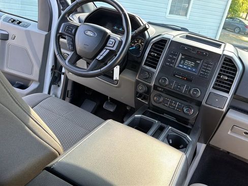 Used 2017 Ford F150 XLT w/ Equipment Group 301A Mid image 41