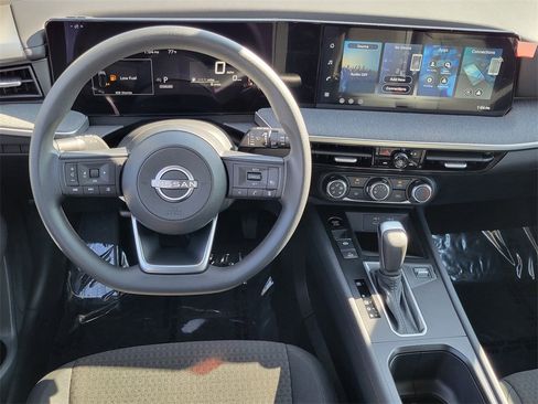 New 2026 Nissan Kicks S image 5