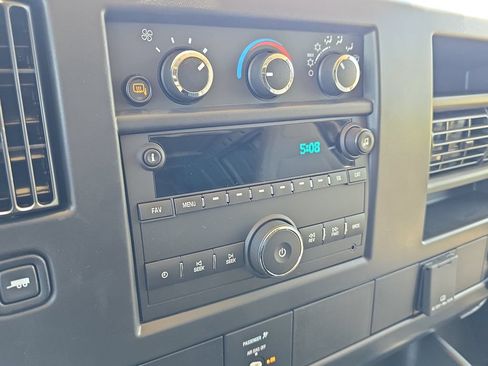New 2026 GMC Savana 2500 w/ Driver Convenience Package RWD image 20