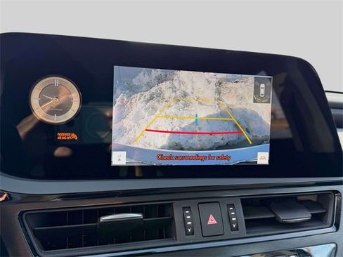 Certified 2024 Lexus ES 350 w/ Premium Package image 34