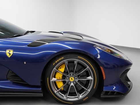 Certified 2022 Ferrari 812 Competizione image 15