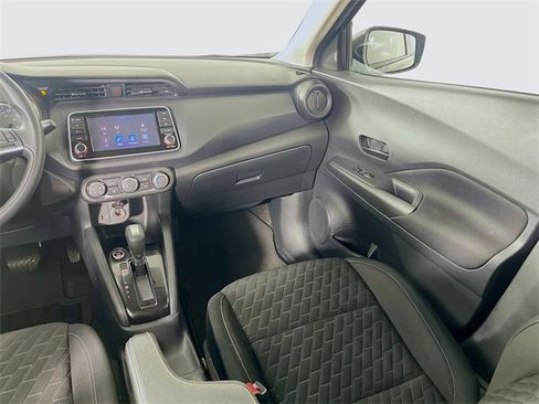 Used 2022 Nissan Kicks S image 22