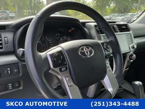 Used 2022 Toyota 4Runner SR5 image 20
