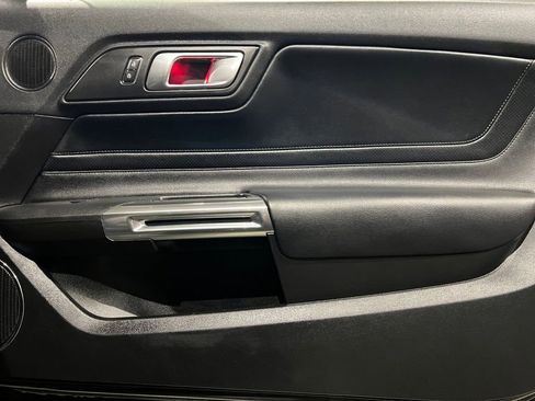 Used 2020 Ford Mustang Bullitt image 12