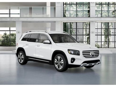 New 2025 Mercedes-Benz GLB 250 4MATIC image 11