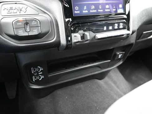 New 2026 RAM 2500 Tradesman image 37