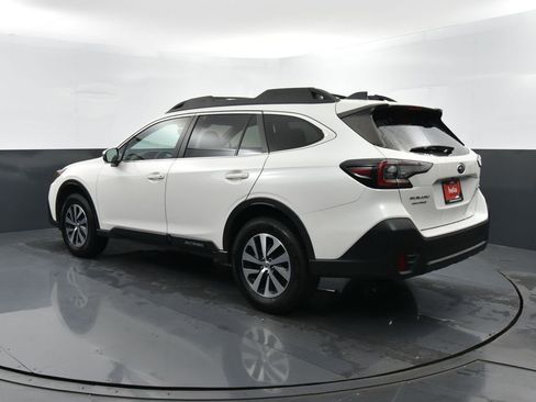 Certified 2022 Subaru Outback Premium image 33