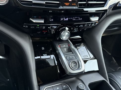 Used 2023 Acura MDX SH-AWD w/ Technology Package image 24