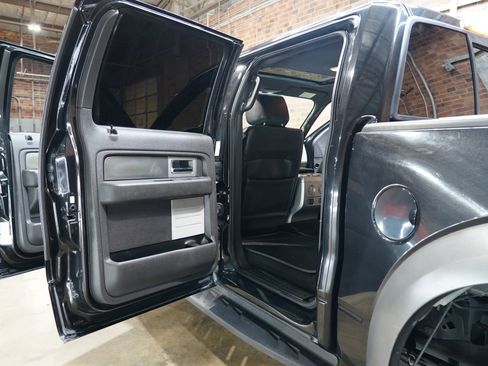 Used 2013 Ford F150 Raptor w/ Luxury Equipment Group image 43