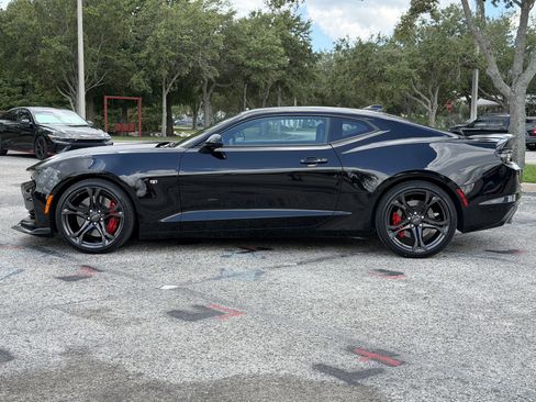 Used 2023 Chevrolet Camaro SS RWD image 2