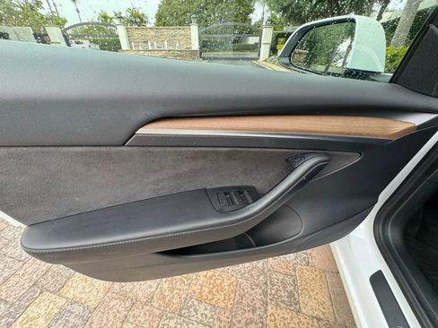 Used 2023 Tesla Model 3 Standard Range RWD image 26